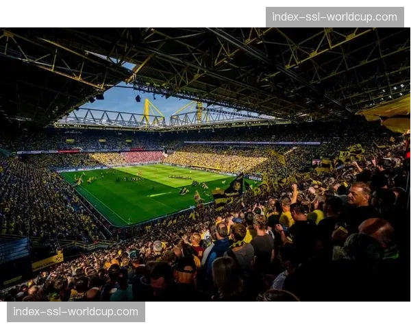 多特蒙德宣布“伊杜纳信号公园”球场南看台改造计划