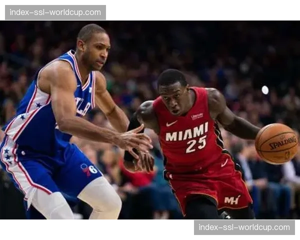 战术板：解析迈阿密热火队“区域联防”在限制对方球星时的独特运用